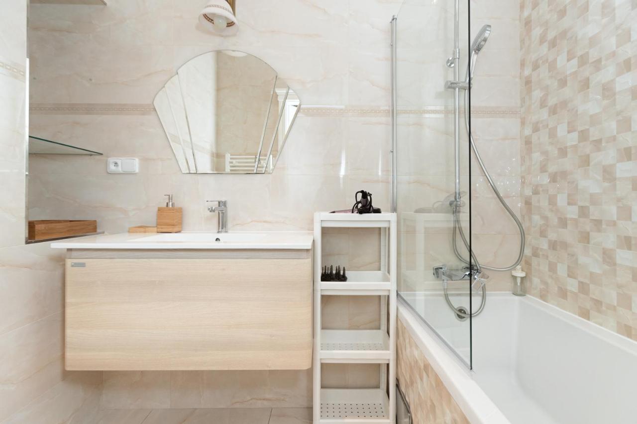 Luxury Central 150M2 Apartment On Wencelas Square With Private Garage Прага Екстер'єр фото