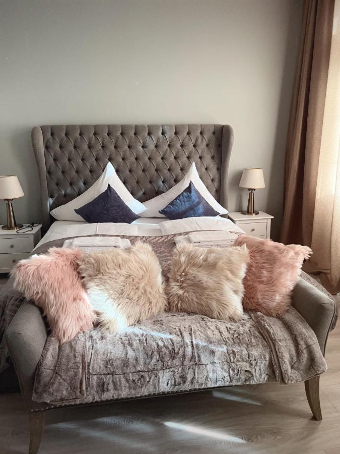 Luxury Central 150M2 Apartment On Wencelas Square With Private Garage Прага Екстер'єр фото