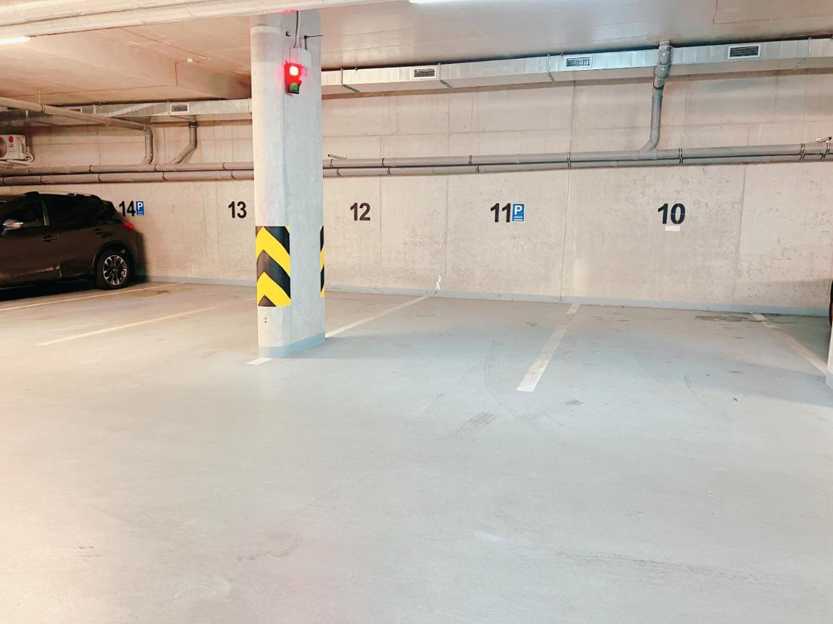 Luxury Central 150M2 Apartment On Wencelas Square With Private Garage Прага Екстер'єр фото